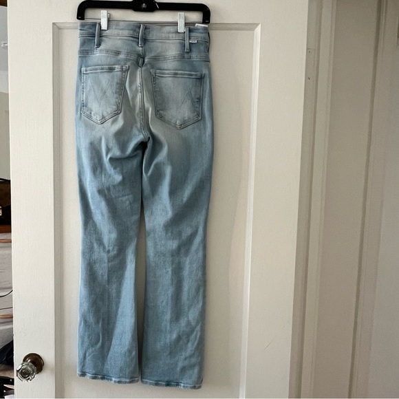 MOTHER The Hustler High Rise Flare Leg Ankle Jeans in California Cruiser Size 26 - Picture 11 of 13